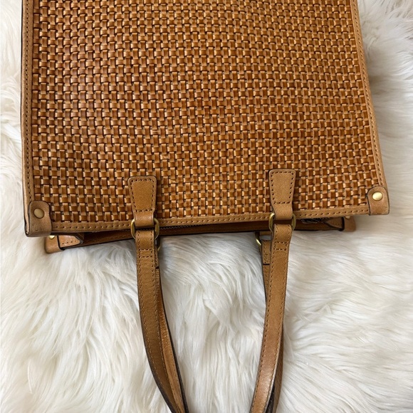 Patricia Nash Tan Woven Tote Bag - Picture 10 of 13